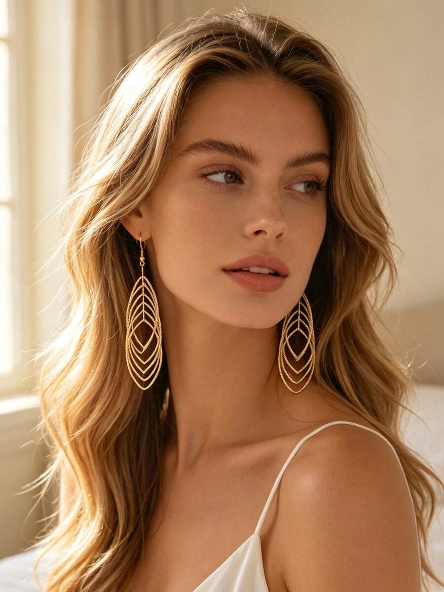 1 Pair Fashion Minimalist Gold Water Drop Tassel Earrings For Women, Holiday Birthday Date Party Vacation Shopping Daily Commute Accessory - Water Drop - View 1