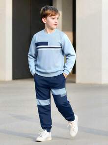 Boys' 2-Piece Set, Light Blue Round Neck Striped Top With Navy Blue Colorblock Jogger Sweatpants, Simple Daily Commute Student Versatile Casual Outfit, Autumn/Winter - Blue - View 2