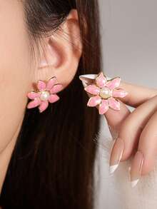 12pcs Pink Gradient Enamel Earring Set, Includes Gold-Rimmed Cherry Blossom Earrings, Faux Pearl Earrings, Butterfly Earrings, Hoop Earrings, Geometric Square Earrings. French Vintage Girly Style Earrings, Daily Commute, Date, Vacation Accessories, Valentine's Day, Spring, Birthday Gift, Ins Fresh Niche Ear Jewelry - Geometric Flower and Butterfly Design - View 3
