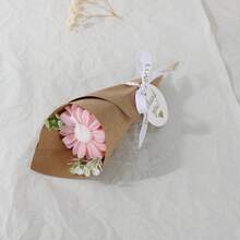 1PC Mini Daisy Flower Bouquet Scented Candle,4.3in/11cm Kraft Paper Wrapped Aromatherapy Soy Wax Candle,Decorative Table Ornament,Home Fragrance Decor,Gift For Women,Birthday Holiday Wedding Favor - B - View 7
