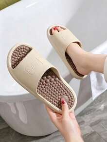 1 Pair Indoor Non-Slip Bathroom Shower Massage Slippers, Thick Sole Design, Unisex For Men And Women, Soft Rubber Material, With Foot Massage Function - A - View 4