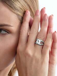 1pc Luxury Double-Circle Interlocked Full Zirconia Stone Ring, Minimalist Elegant Gold/Silver Color Versatile Band Ring, Niche Luxury High-End Daily Wear Accessory, Quality Jewelry For Women - Gold - View 5