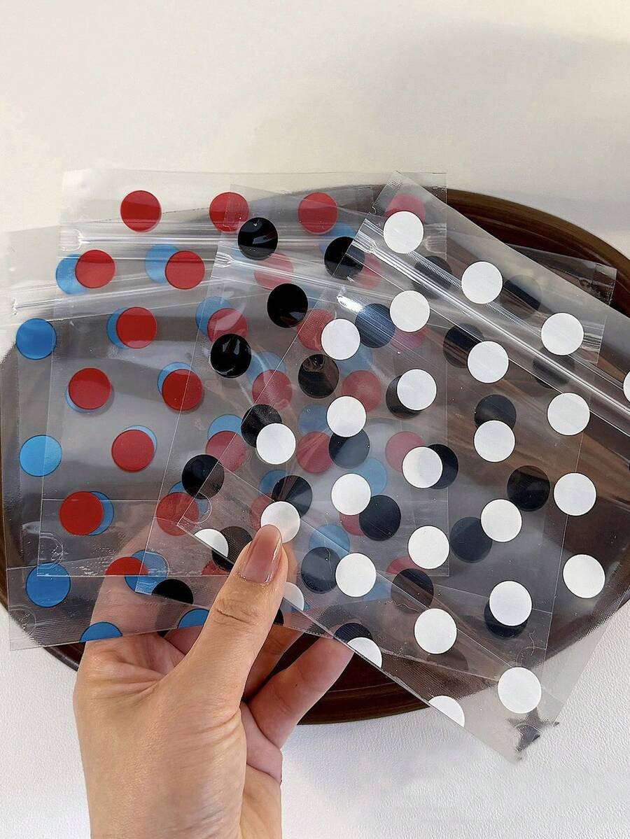 10 pezzi Sacchetti con motivo a pois neri & bianchi, sacchetti di imballaggio regalo in PVC trasparente, sacchetti di imballaggio regalo per feste, sacchetti decorativi per accessori gioielli, sacchetti di stoccaggio regalo auto-sigillanti, riutilizzabili, adatti per regali di vacanze, compleanni, matrimoni, feste, stoccaggio quotidiano, sacchetti di plastica auto-sigillanti, sacchetti regalo trasparenti per matrimoni, sacchetti regalo di gruppo, regali per il Ringraziamento e la Festa dell'Insegnante. 1 pezzo - Multicolore - Visualizzare 1