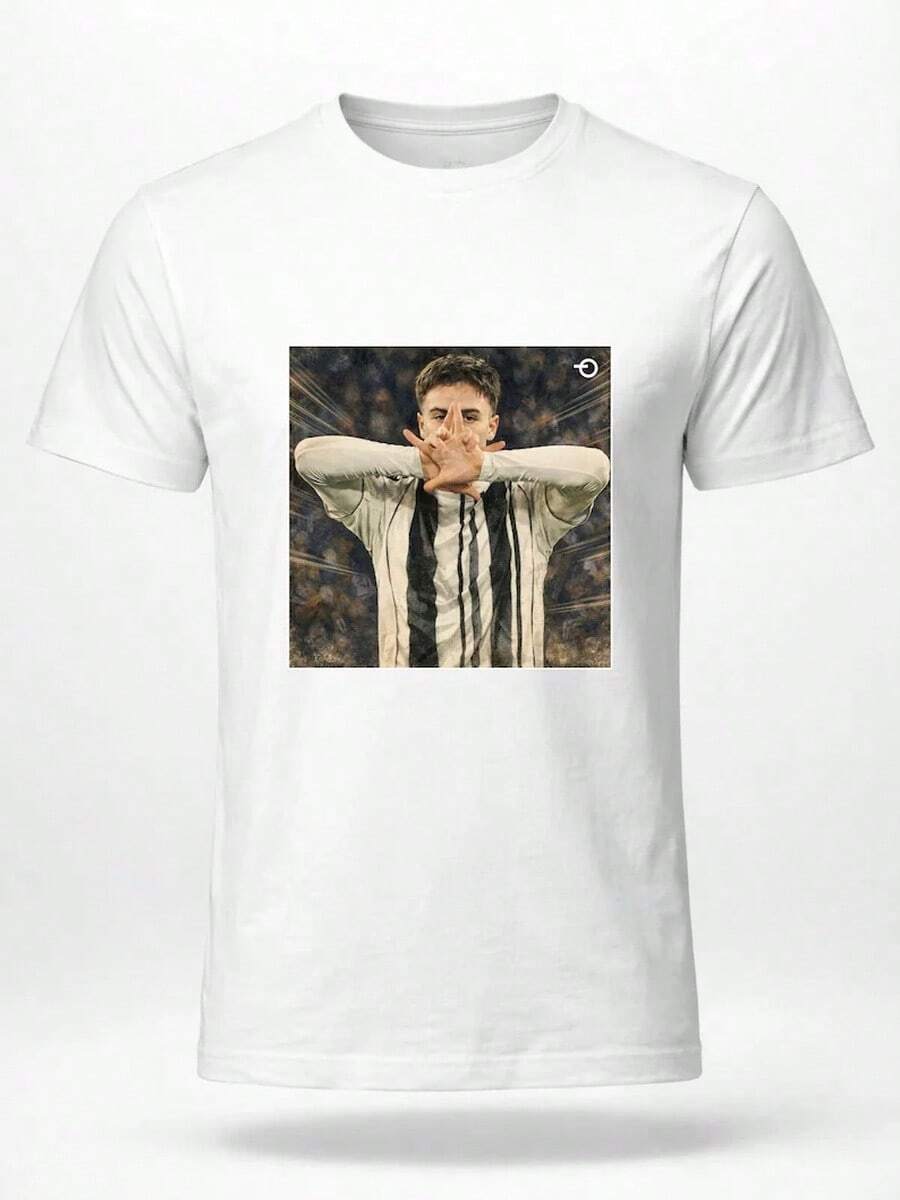 Camiseta con Póster Vintage de Kenan Yildiz | Gráfico Retro de Fútbol | Juventus Turquía y Copa 2026 - Blanco - Ver 1