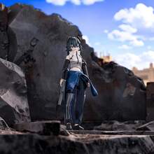 黑色鐵製 Rest 系列布料 BJD 隨機可動人偶桌面擺飾 1 件 - 彩色 - 查看 1