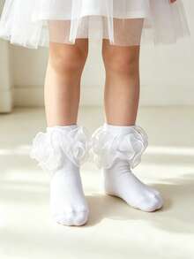 4 Pairs Girls Solid Color Ruffle Trim Cute Daily Ankle Socks, White Basic Everyday School Outfit - White - View 5