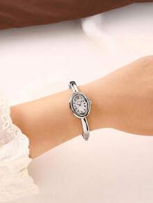 1pc Women's Minimalist Vintage Delicate Small Versatile Bracelet Quartz Watch Suitable For Daily Wear - Silver - View 5