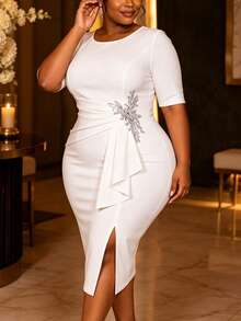 Gaun Bodycon Midi Putih Elegan AOMEI untuk Wanita Ukuran Plus, Leher Bulat, Pinggang Berkerut, Aplikasi Daun Rhinestone, Ruffle, Belahan, Gaun Formal untuk Tamu Pernikahan - Putih - View 6