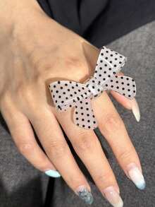 Y2K 黑白波點誇張大蝴蝶結戒指，時尚 INS 印花戒指，日常個性簡約女款手指戒指 - 多色 - 查看 10