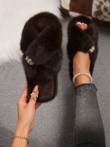 Crossed Fur Slippers With Rhinestone Buckle, Non-Slip Soft Sole, Home Slouchy Outdoor Slippers - Khaki - View 4