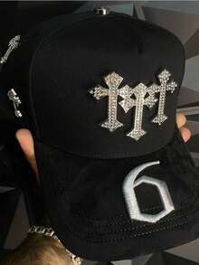 Gorra Negra con Detalle de Cruz Decorativa y Aplicaciones de Strass, Estilo Streetwear Americano, Gorra de Béisbol Tipo Dad Hat Unisex Ajustable - negro - Ver 3