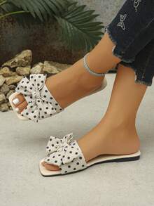 Summer New Women's One-Strap Vacation Style Sandals, Flat Leather Square Toe Ruched Texture Beach Slippers, Suitable For Pastoral Style Summer Outfits, Can Be Paired With Various Summer Looks. - Beige - View 3