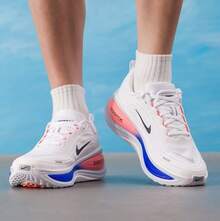 Nike 超級邁柔VOMERO PLUS緩震回彈男子公路跑步鞋 - 白色/藍粉色 - 查看 3
