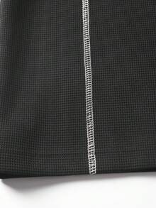 Blueprint Man 1pc Men's Black Waffle Knit Texture Contrast Stitch Rivet Short Sleeve T-Shirt, Loose Slimming Design, American Street Casual Style, Daily Summer - Black - View 10