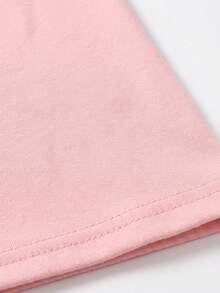 Camiseta Rosa de Manga Curta com Gola Redonda, Estampa de Palmeira e Viagem de Carro na Frente e nas Costas, Plus Size Feminina, Elasticidade Média, Solta, Casual para Verão, Praia e Férias - Rosa chiclete - Visão 11