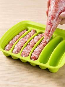 Silicone Sausage Mold With Lid, Non-Stick Sausage Making Mold, Food Storage Box, Multi-Functional Cartoon Cake Tool, Essential Sausage Set For Homemade Burgers And Hot Dogs, Party And BBQ Use - Multicolor - View 9