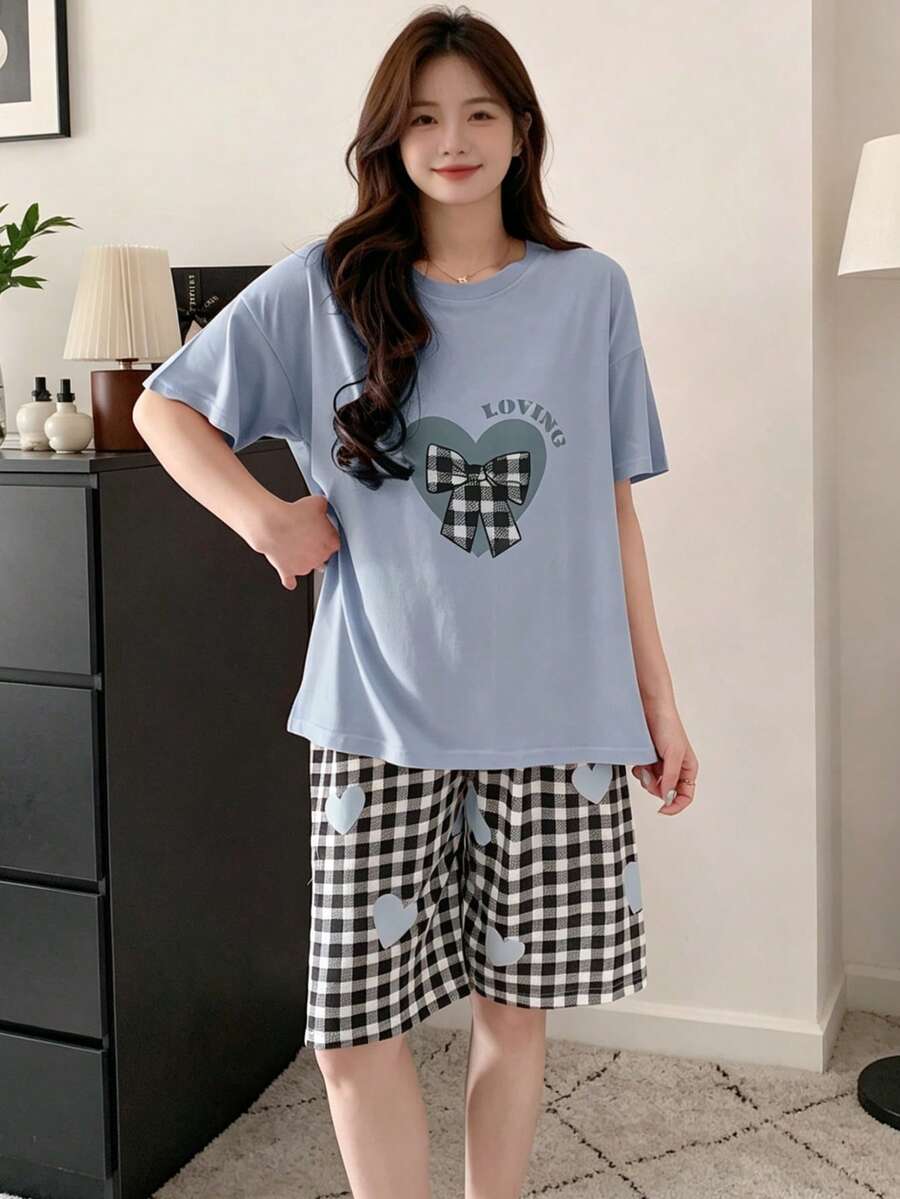 AICJ 舒適女款心形、格紋、蝴蝶結與字母印花睡衣套裝 - 短袖圓領上衣[T恤]與及膝短褲睡褲 針織面料 春夏 - 休閒寬鬆版型孕婦居家服套裝 2件組 - 藍色 - 查看 1
