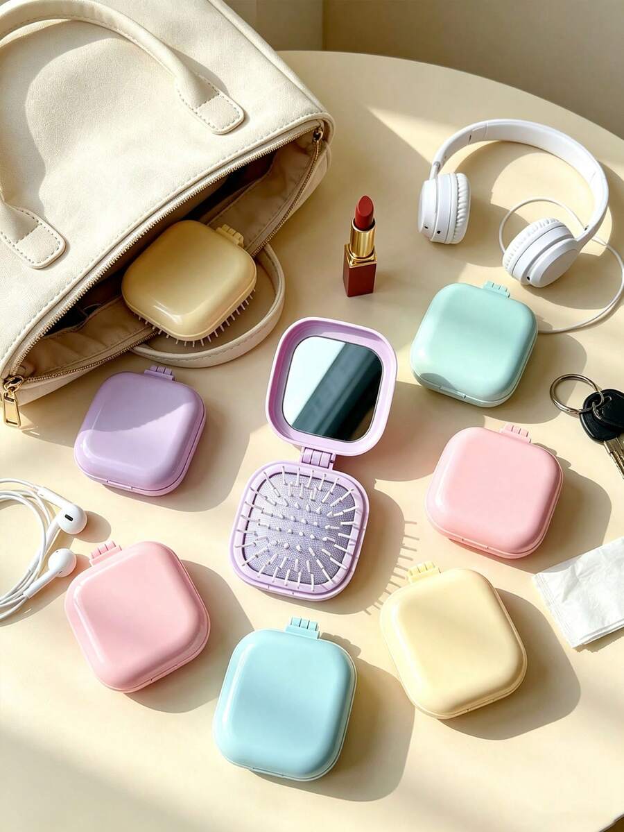 1 pièce Brosse à cheveux carrée pliable en plastique pastel kawaii avec miroir intégré, mini peigne de poche portable pour démêler les cheveux avec coussinet, accessoire de coiffure antistatique, indispensable pour les voyages, l'utilisation quotidienne, les rendez-vous, le camping, les activités de plein air et les vacances