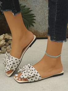Summer New Women's One-Strap Vacation Style Sandals, Flat Leather Square Toe Ruched Texture Beach Slippers, Suitable For Pastoral Style Summer Outfits, Can Be Paired With Various Summer Looks. - Beige - View 5