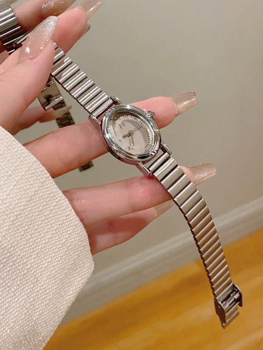 1件金色錶帶休閒竹節女款時尚石英手錶,金色,適合日常佩戴,復古風情侶錶,最佳禮物選擇 - 銀色 - 查看 1