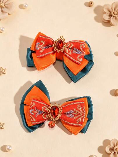 2pcs Girls Fashion Rhinestone Pendant Decor Bow Hair Clips, Double Layer Satin Ribbon Bow Hair Clips, Suitable For Holiday Parties, Daily Wear