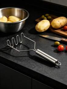 3pcs/1pc Stainless Steel Potato Masher, Manual Food Puree Tool, Sweet Potato Masher, Garlic Press, Manual Squeezer, Potato Masher, Kitchen Tool, Wavy Pattern, Kitchen Gadget, Used For Mashing Potatoes, Vegetables And Fruits, Durable Multi-Functional Squeezer, Kitchen Supplies, Cutter, Food, Salad, Decoration, Storage, Party, Birthday, Christmas, Halloween - Silver - View 4
