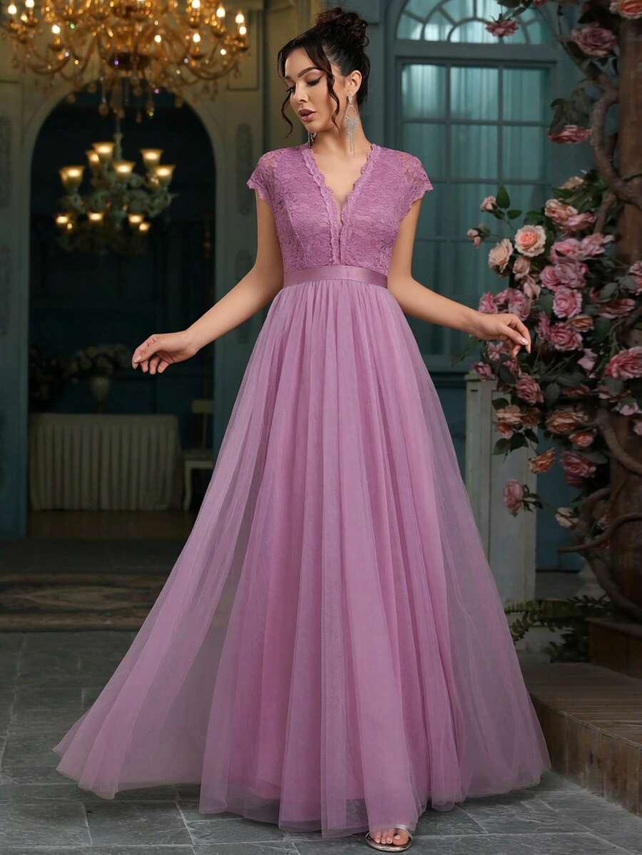 Women Solid Color Elegant Mesh Applique V-Neck Ruffle A-Line Bridesmaid Dress Formal Event Evening Party Gowns Wedding Party Spring Summer Autumn - Lilac Purple - View 1