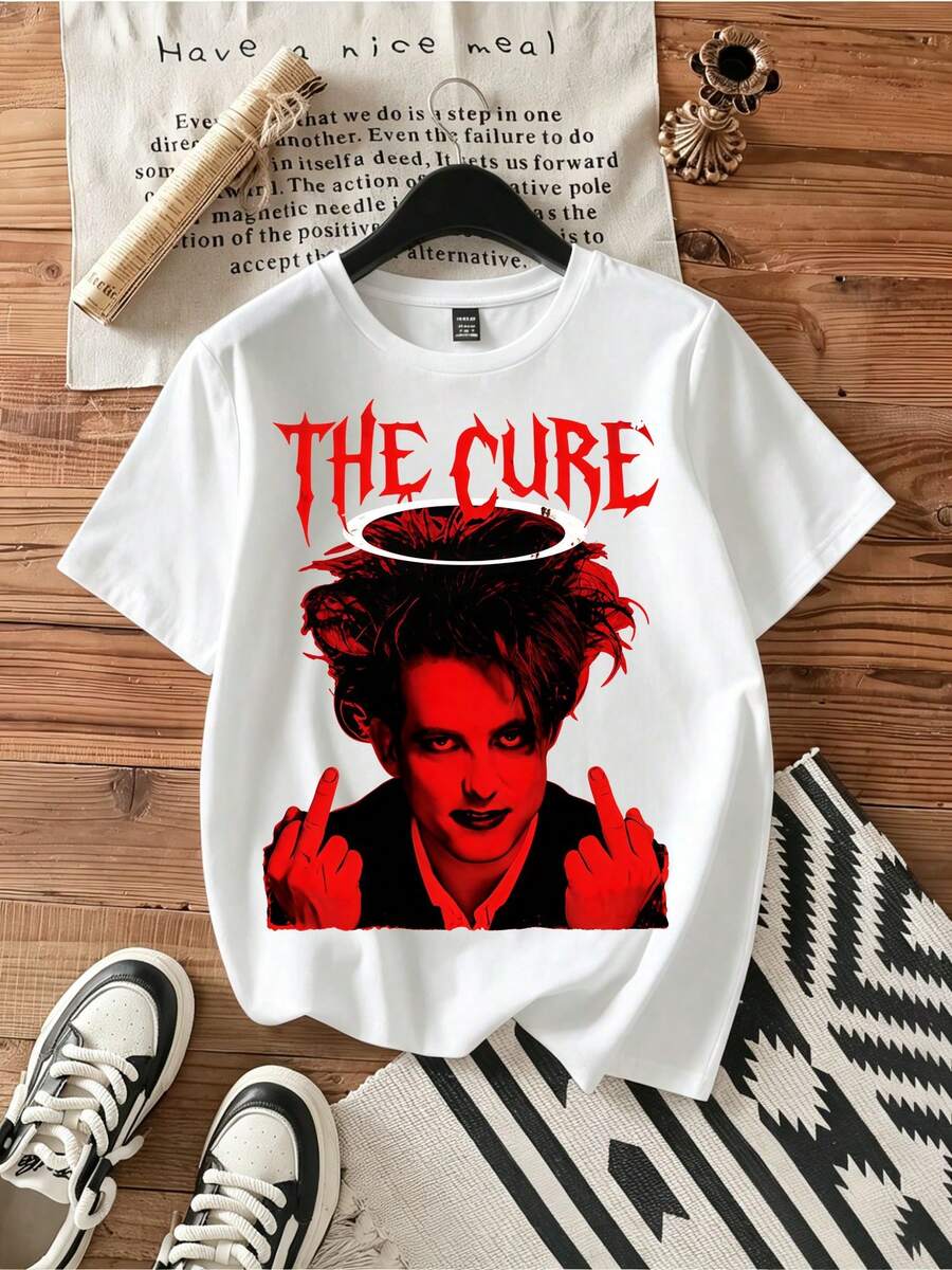 Dark Red Halo The Cure Robert Smith Portrait Graphic T-Shirt Gothic Metal Font Distressed Punk Rock Print Oversized Unisex Concert Fan S - 白色 - 查看 1