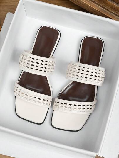 Damen Flache Sandalen 2026 Frühling/Sommer Neu Vielseitig Weiche Sohle Strand Slides Mode Römische Sandalen Große Größen schuhe 41-43