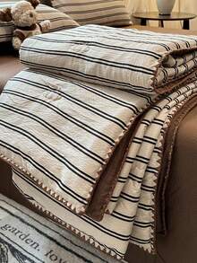 1件貝殼刺繡夏季薄被，條紋圖案皺褶紗布夏季床上用品，適用於臥室、客房、酒店、宿舍，可機洗夏季被，僅含被子，不含枕套 - 亞麻白 - 查看 9