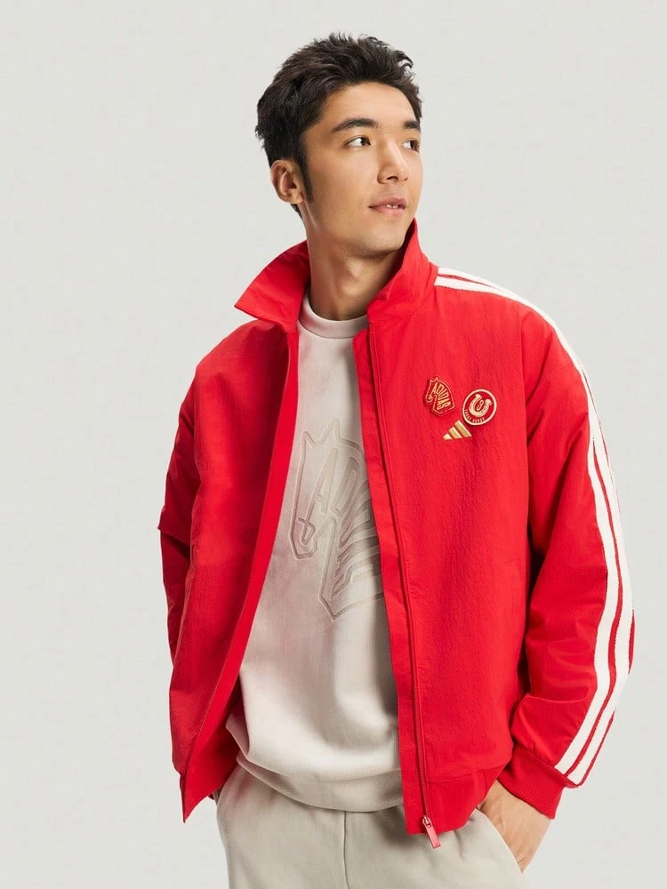 Adidas Jaket Pria NYR 3S WV JKT Woven Tanpa Kerah KE4059 - Merah - View 1