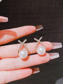 1pair Crossed Rhinestone & Faux Pearl Stud Earrings - Yellow Gold - View 3