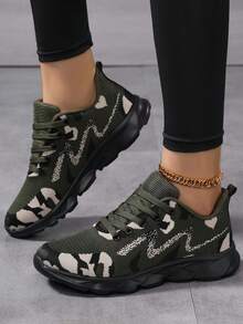 Women's Minimalist Solid Color Abstract Striped Decor Front Lace-Up Fabric Sneakers - Army Green - View 4
