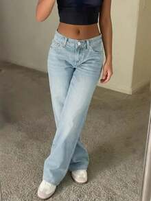 Women's Plus Size Vintage Minimalist Casual Loose Straight Leg Denim Jeans - Light Wash - View 4