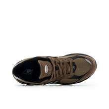 New Balance NB 2002R Comfortable Versatile Fashion Low-Top Lifestyle Casual Shoes Unisex - Black - View 4
