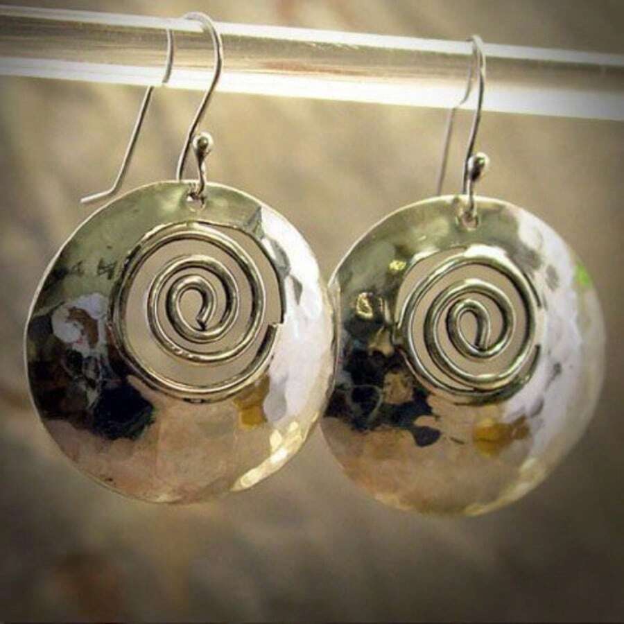Vintage Minimalist Hammered Spiral Hollow Pendant Earrings, Handmade Jewelry For Women, Suitable For Daily And Various Occasions, A Delicate Surprise Gift For Ladies - Silver - View 1