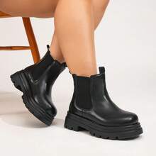 Women's Wide Toe Box Plus Size Shoes, Thick Sole Chelsea Boots, British Style Wide Toe Box Serrated Thick Sole Boots - Black Short - View 12