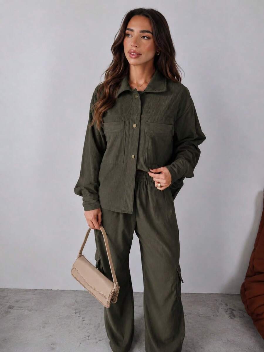 Conjunto Feminino em Veludo Cotelê Calça Cargo Casual Elegante