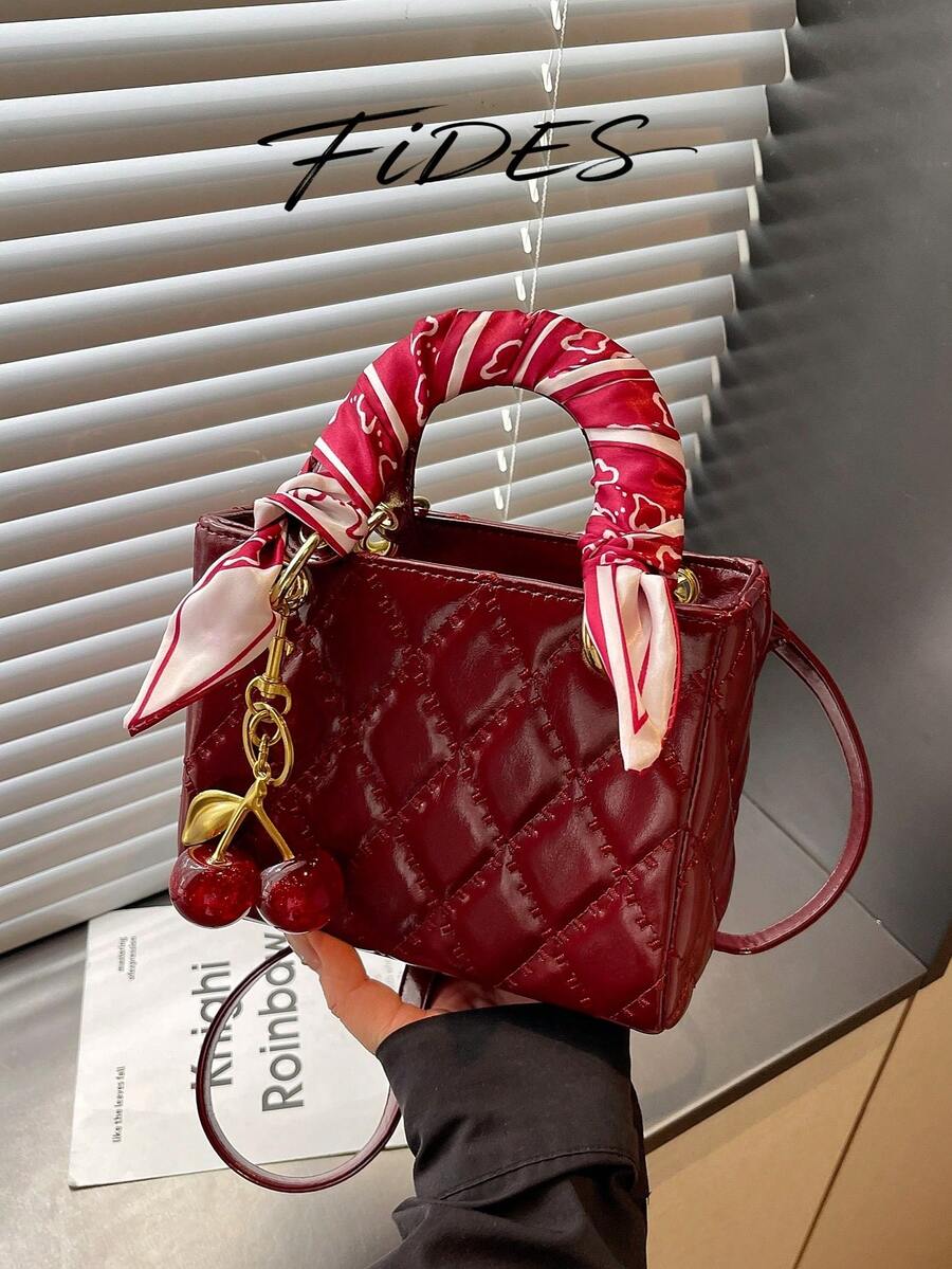 時尚新款女款手提包 純色極簡 PU 小方包 優雅知性 高端百搭 精緻包款 附絲巾與櫻桃吊飾 情人節禮物包