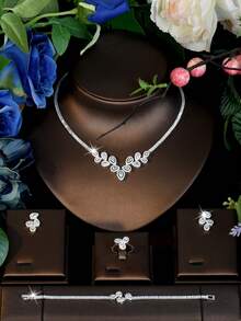 1 Set Niche Designer Dynamic Symmetrical V-Shaped Water Drop Floral Cluster Zirconia 4-Piece Jewelry, Fashion Week Show Commemorative Anniversary Gift Unique Accessory - Silver - View 2