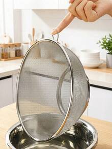 Stainless Steel Kitchen Strainer Basket, Durable Fruit & Vegetable Filter, Multi-Functional Food Strainer & Drainer, Water-Boiling Vegetable Basket, Noodle Cooking Strainer, Practical Home Cookware Accessory, Suitable For Home Kitchen Washing, Draining Or Fruit & Vegetable Cleaning, Ideal Choice For Home & Restaurant - Multiple Sizes - View 2