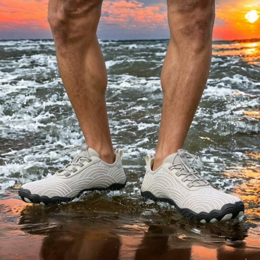 男女情侶輕量戶外水鞋,快乾透氣鞋面,防滑耐磨鞋底,適合溪流健行、漂流、運動與沙灘 - 灰色 - 查看 1