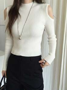 Atasan Rajut Bahu Terbuka Wanita YCYC, Sweater Pendek Lengan Panjang Bergaris Slim Fit, Musim Semi/Musim Gugur - Putih - View 5