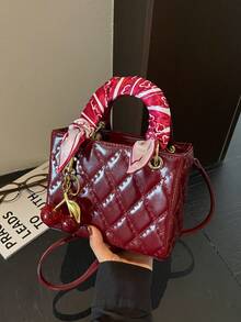 時尚新款女款手提包 純色極簡 PU 小方包 優雅知性 高端百搭 精緻包款 附絲巾與櫻桃吊飾 情人節禮物包 - 紅色 - 查看 8