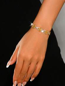 Minimalistiskt armband med ihålig design, mjukt och mångsidigt, gnistrande nischaccessoar för pendling och dejtatmosfär - 1955 Guld-HB - Visa 2