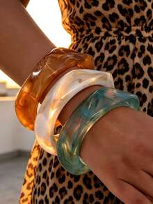 3pcs/Set Fashionable Minimalist Elegant Exquisite Vintage Design Colorful Resin Geometric Asymmetrical Shape Beach Vacation Style Exaggerated Wide Chunky Bangles Set, Holiday Vacation Party Date Gift, Daily Commute Wear - Multicolor - View 2