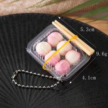Colgante de cadena de cuentas con caja de comida rápida y palillos realistas, llavero creativo de caja bento con ensalada de frutas de uva, melocotón y maíz - Multicolor - Ver 4