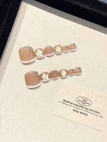 12Pcs Y2K Style Handmade Toenail Patches, Inlaid With Small White Diamonds And Metallic French Patterns, Featuring A Cartoon Detachable Design, Suitable For Women And Girls For Daily Party Wear. Comes With Glue And A Nail File - Champagne - View 6