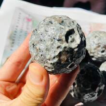 5CM 天然水晶月球球體 Yooperlite 石 強力脈輪球能量 Wicca 火焰靈氣療癒 靈性巫術禮物 - 彩色 - 查看 9