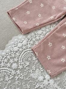 Baby Girl Pink Ditsy Floral Overalls, Adjustable Shoulder Straps, Vintage Versatile - Pink - View 11
